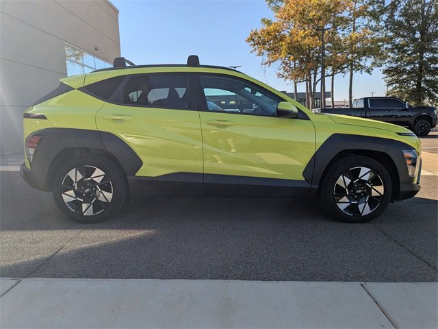 Certified 2024 Hyundai Kona SEL w/ Convenience Package image 11