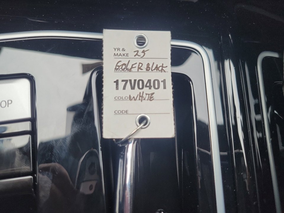 New 2025 Volkswagen Golf R Black Edition image 33