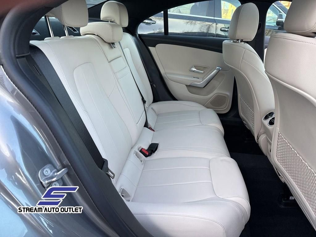 Used 2024 Mercedes-Benz CLA 250 4MATIC image 29