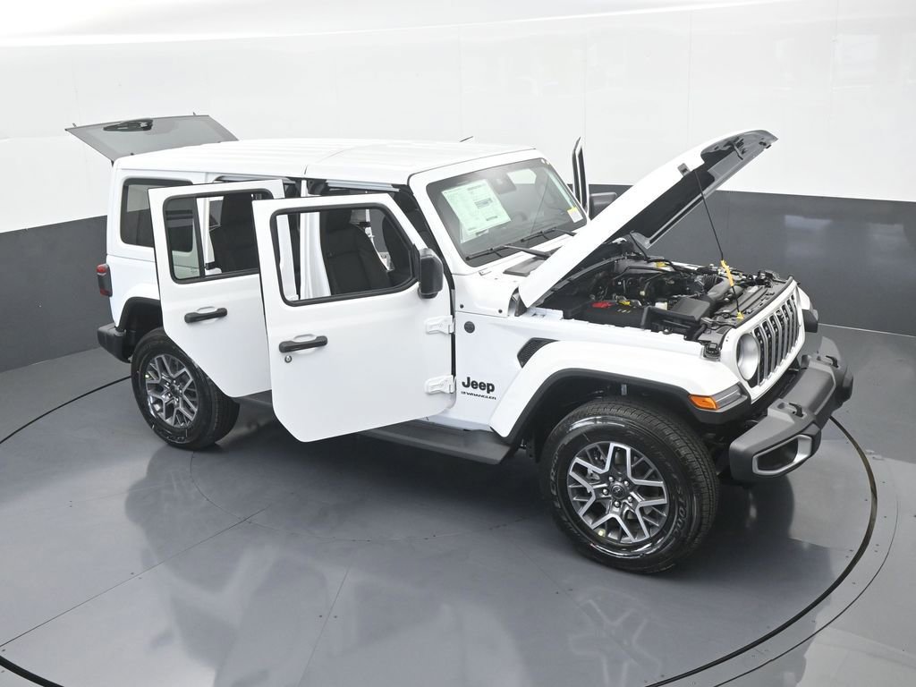 Used 2025 Jeep Wrangler Unlimited Sahara AWD/4WD image 68