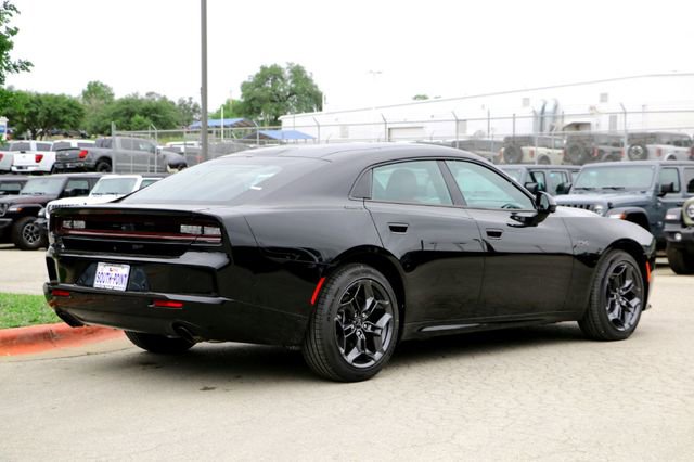 New 2026 Dodge Charger R/T AWD/4WD image 4