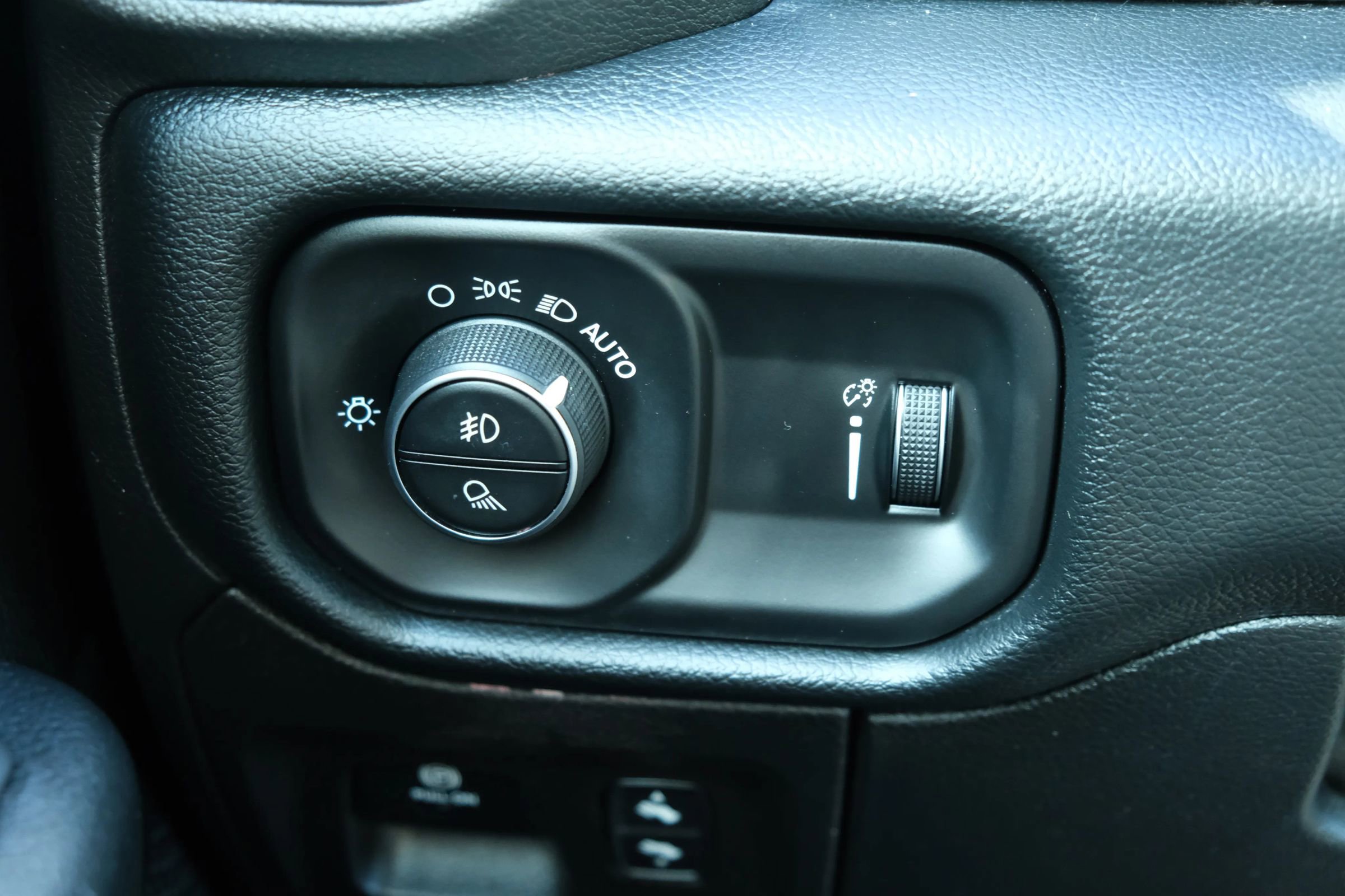 Used 2020 RAM 1500 Big Horn image 43