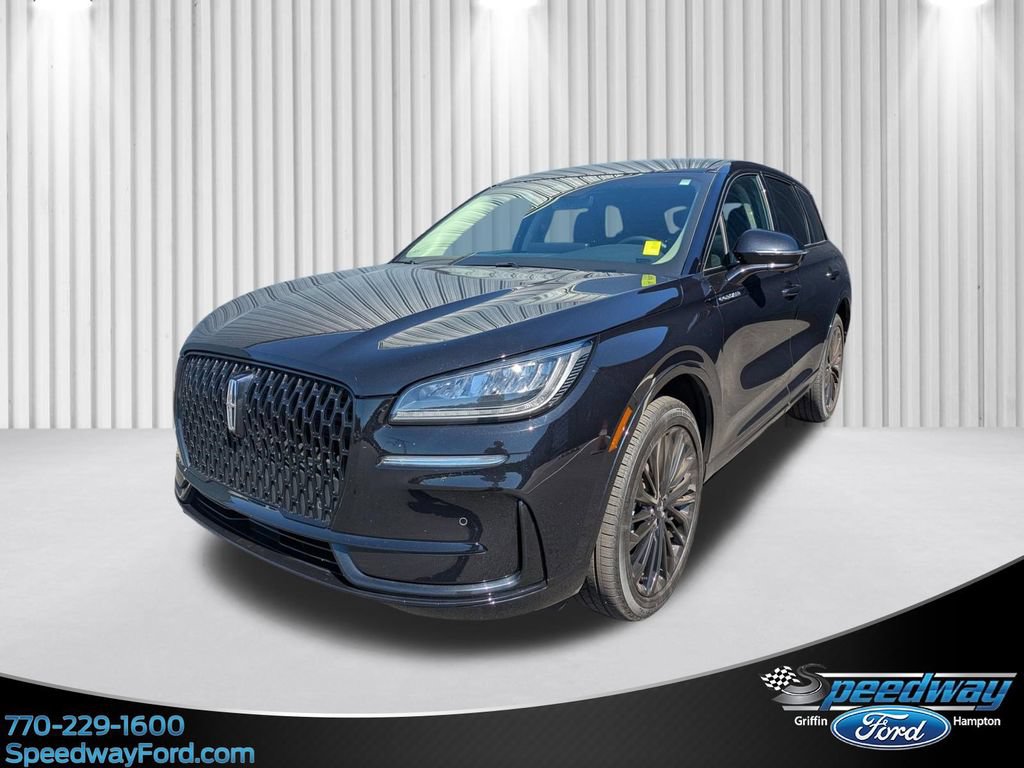 Used 2025 Lincoln Corsair AWD w/ Equipment Group 101A