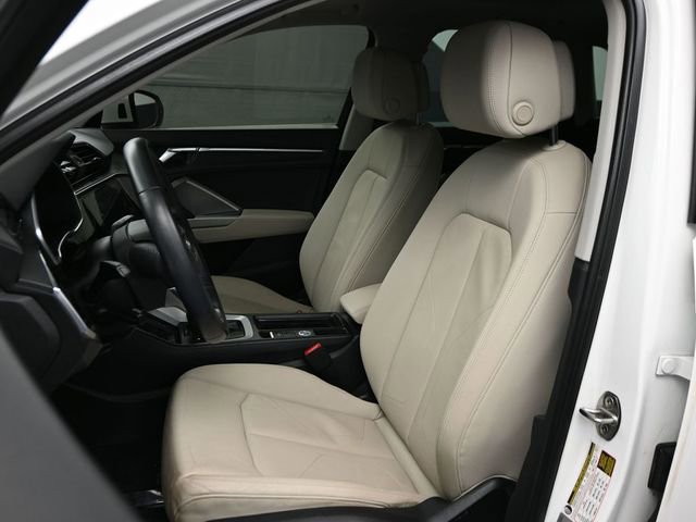 Used 2019 Audi Q3 2.0T Premium Plus w/ Premium Plus Package AWD/4WD image 9