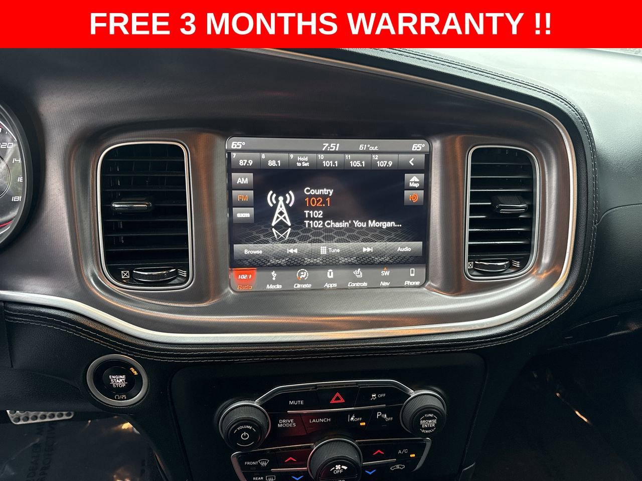 Used 2019 Dodge Charger Scat Pack w/ Dynamics Package RWD image 17