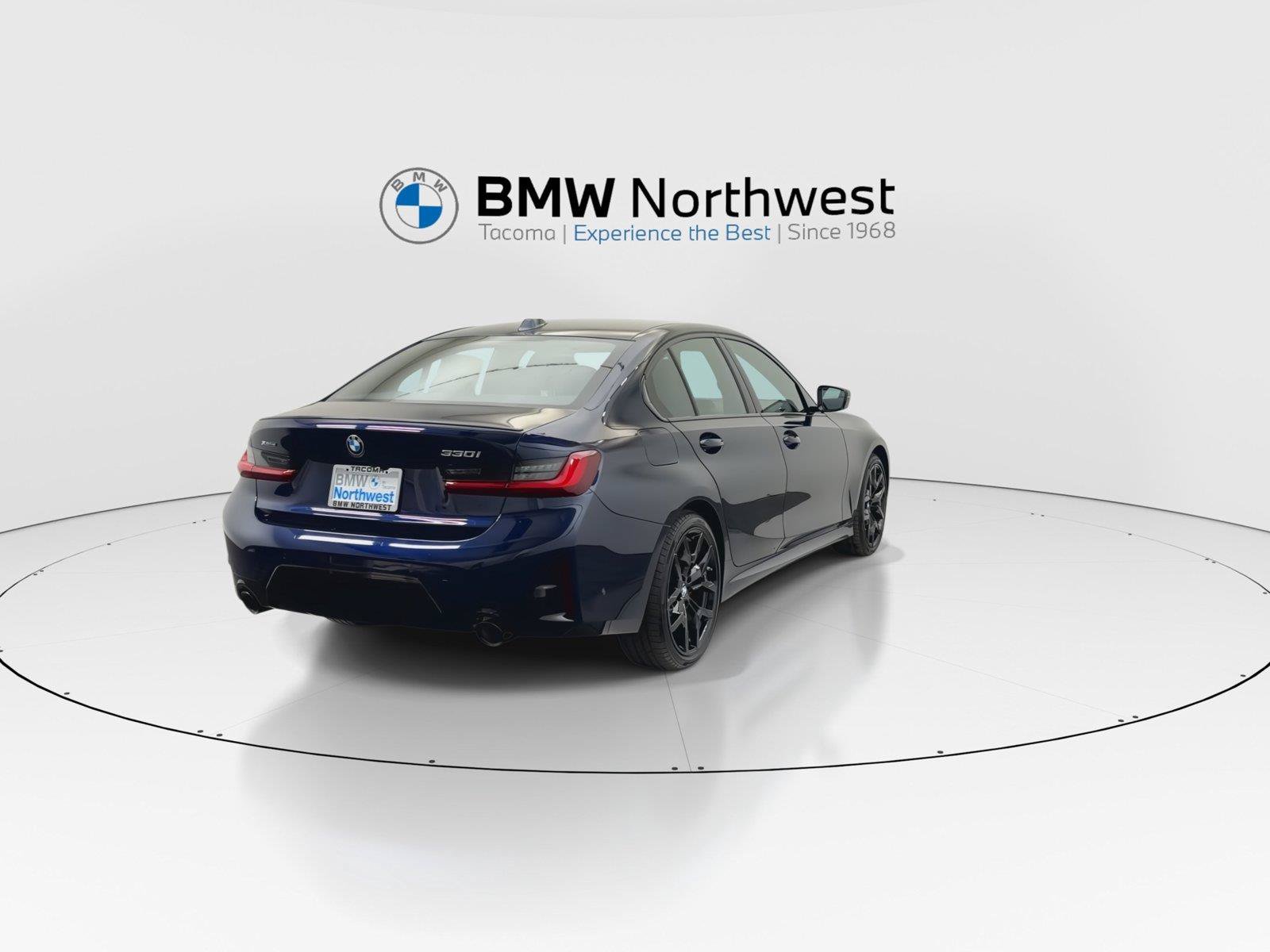 New 2026 BMW 330i xDrive Sedan w/ M Sport Package AWD/4WD image 3