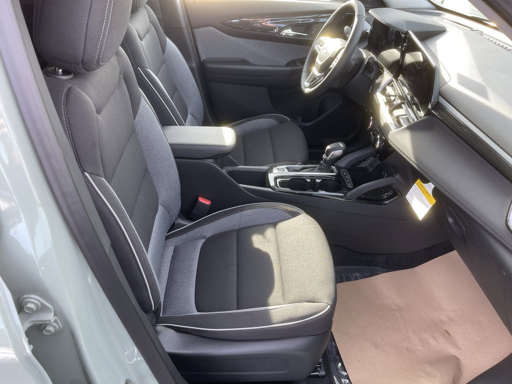 New 2026 Chevrolet TrailBlazer LT w/ LT Cold Weather Package image 21