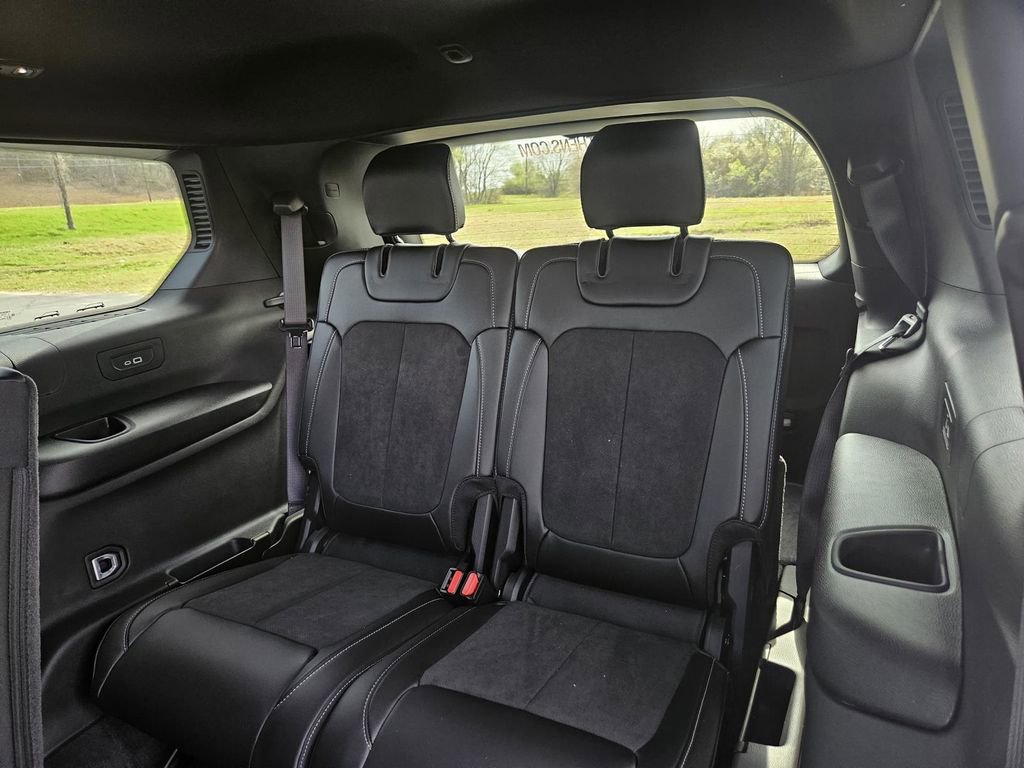 New 2026 Jeep Grand Cherokee L Laredo image 31