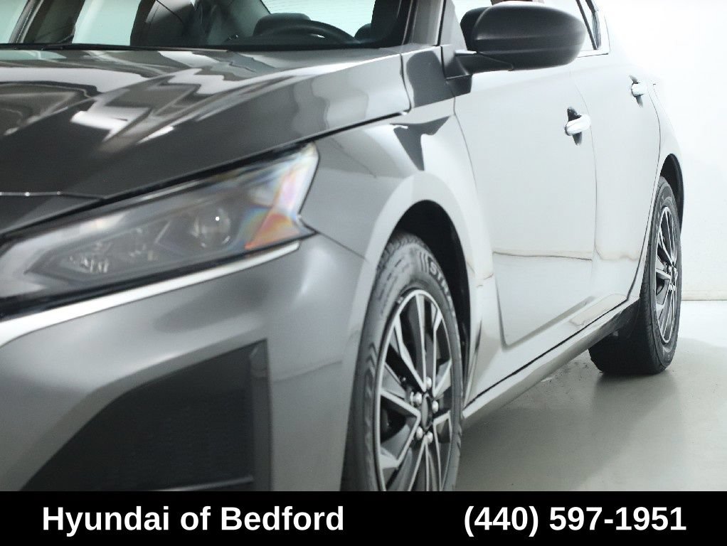 Used 2024 Nissan Altima 2.5 S FWD image 4