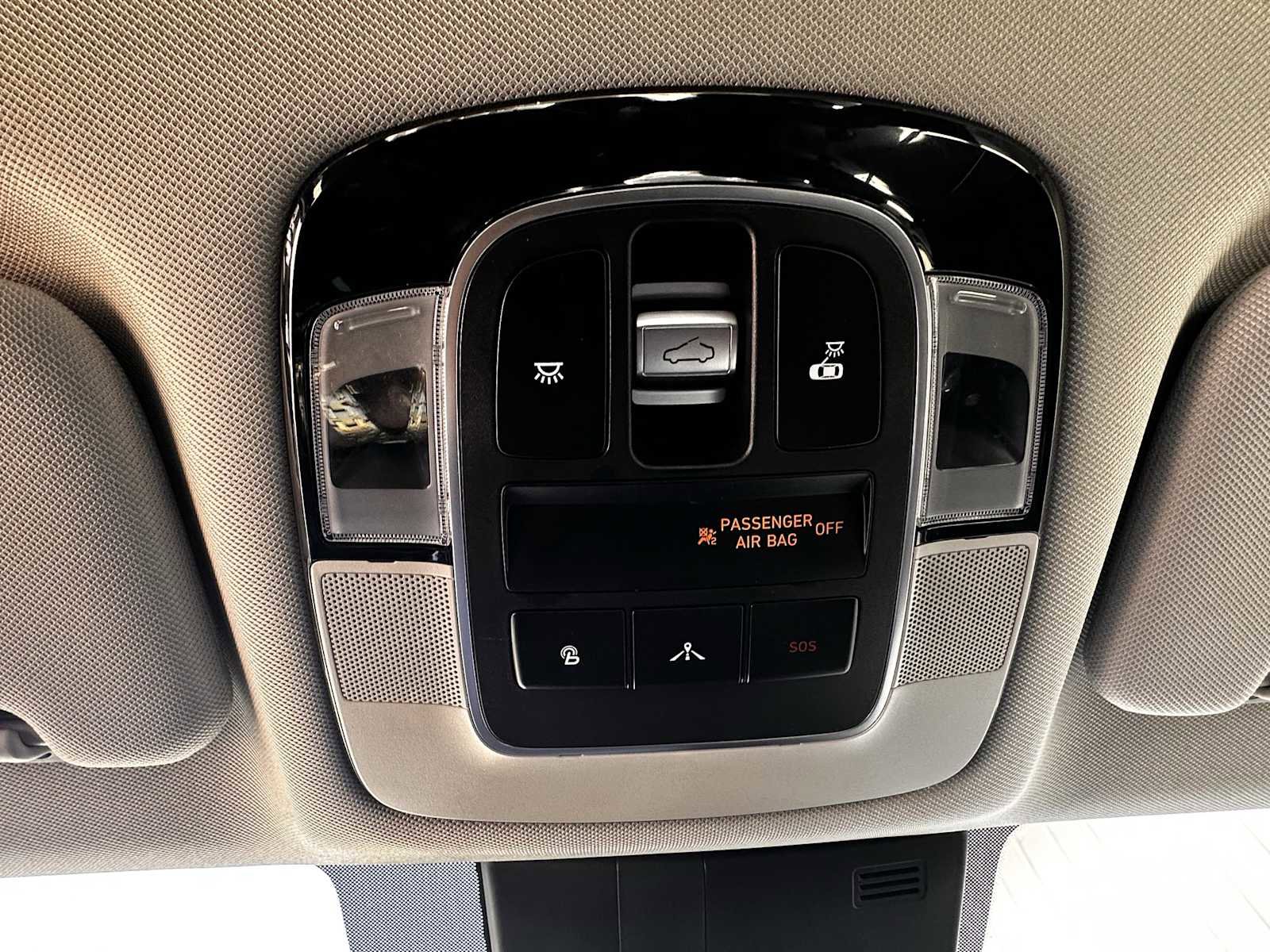 Used 2020 Hyundai Sonata Limited image 24