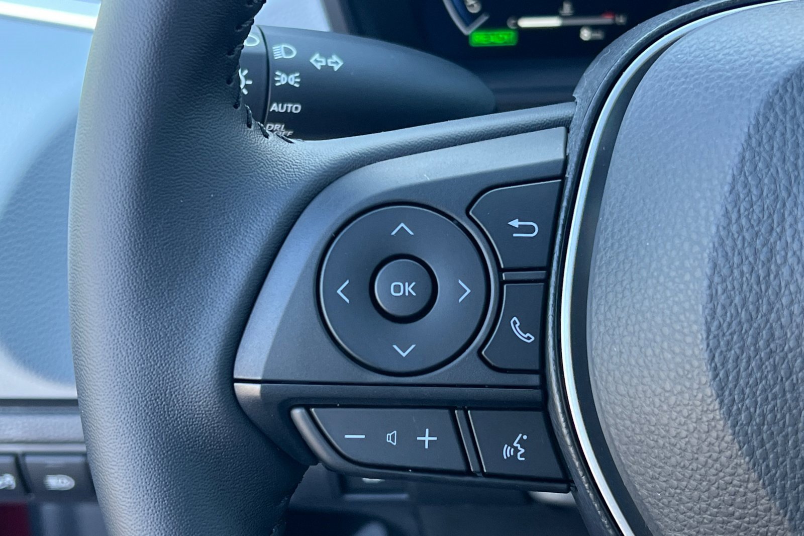 New 2026 Toyota Corolla SE image 25