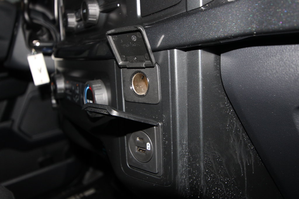 Used 2022 Ford F150 XL w/ STX Appearance Package AWD/4WD image 19