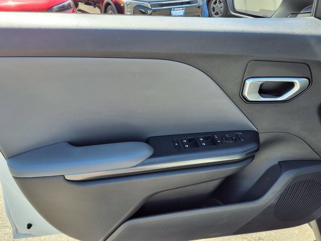 Used 2025 Kia K4 FWD image 20