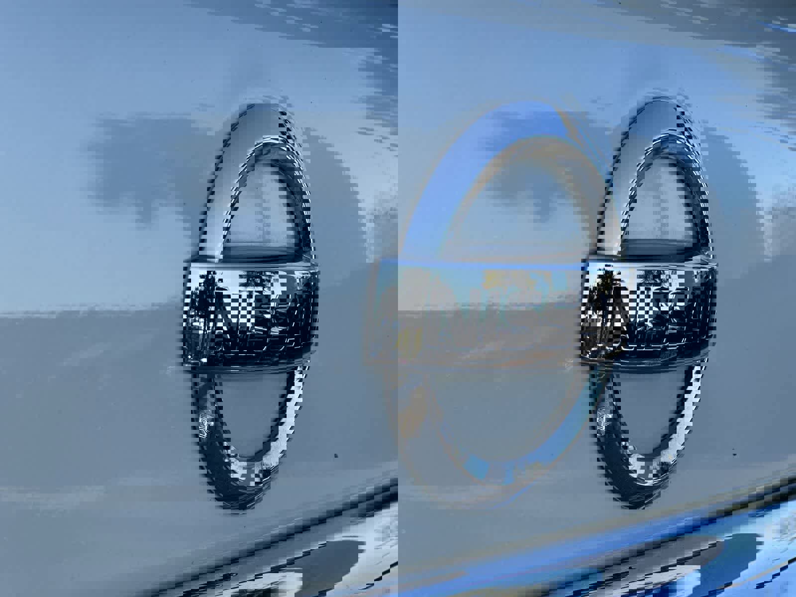 Used 2020 Nissan Armada Platinum w/ Cargo Package image 9