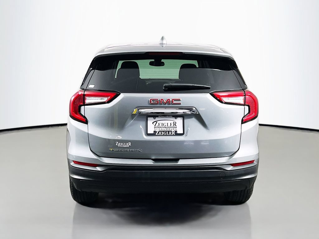 Used 2024 GMC Terrain SLE FWD image 6