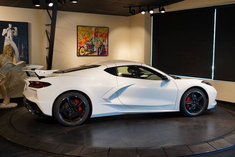 Used 2023 Chevrolet Corvette Stingray Premium Cpe w/ Z51 Performance Package RWD image 13