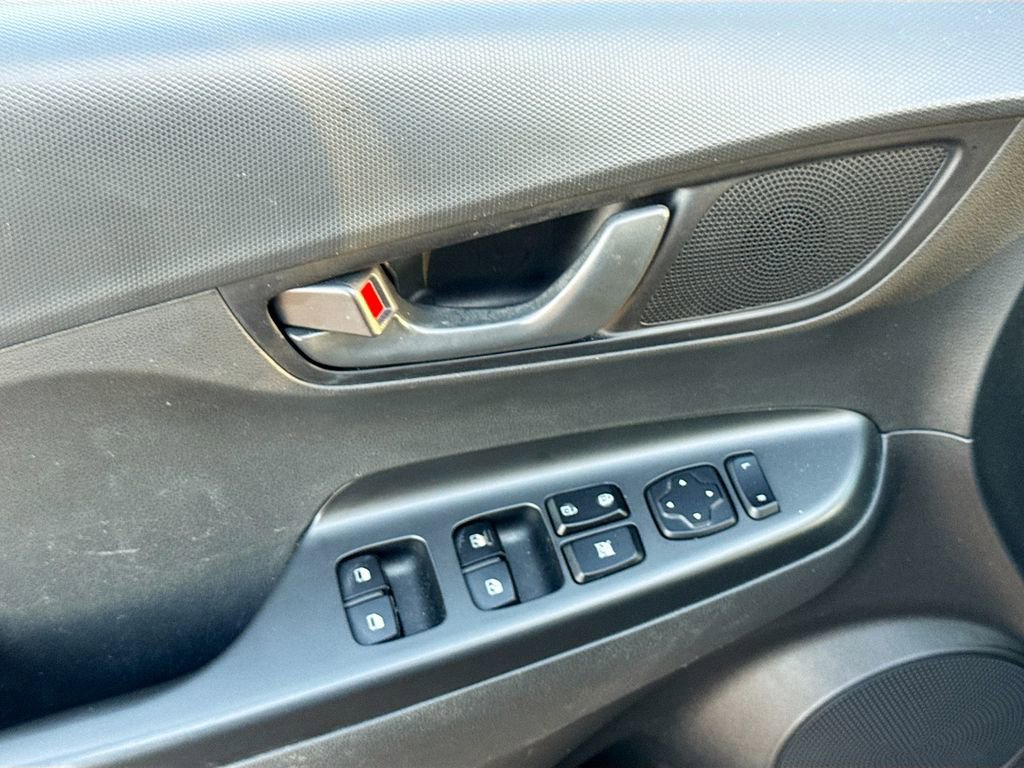 Used 2023 Hyundai Kona SEL w/ Cargo Package image 17