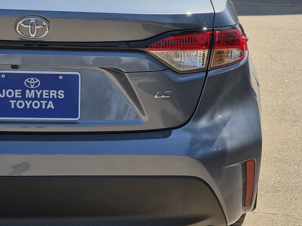 New 2027 Toyota Corolla LE FWD image 9