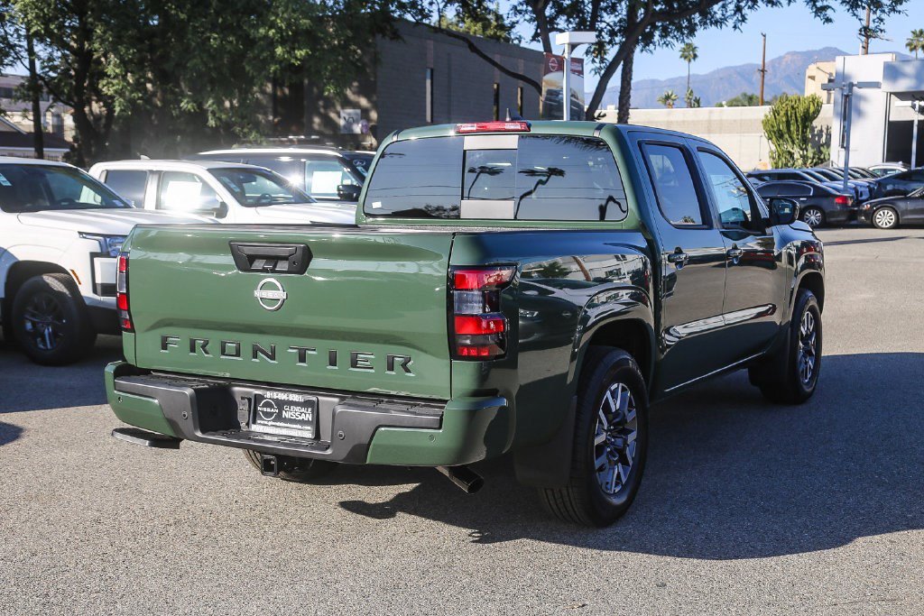 New 2026 Nissan Frontier SV w/ Tow Package RWD image 8