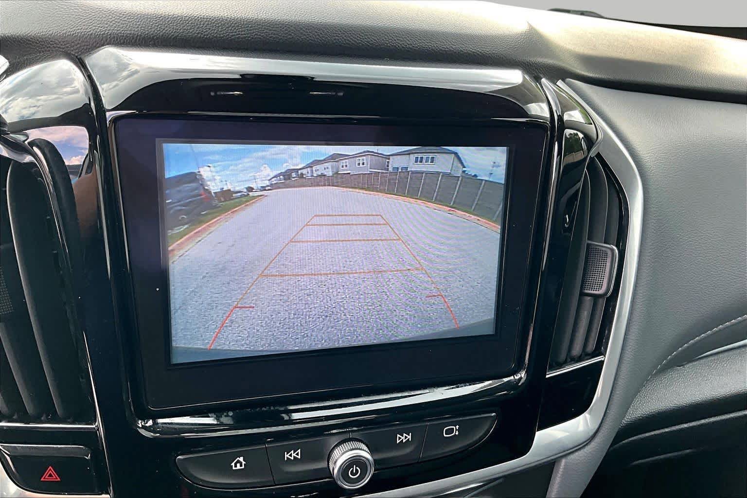 Used 2019 Chevrolet Traverse LT FWD image 26