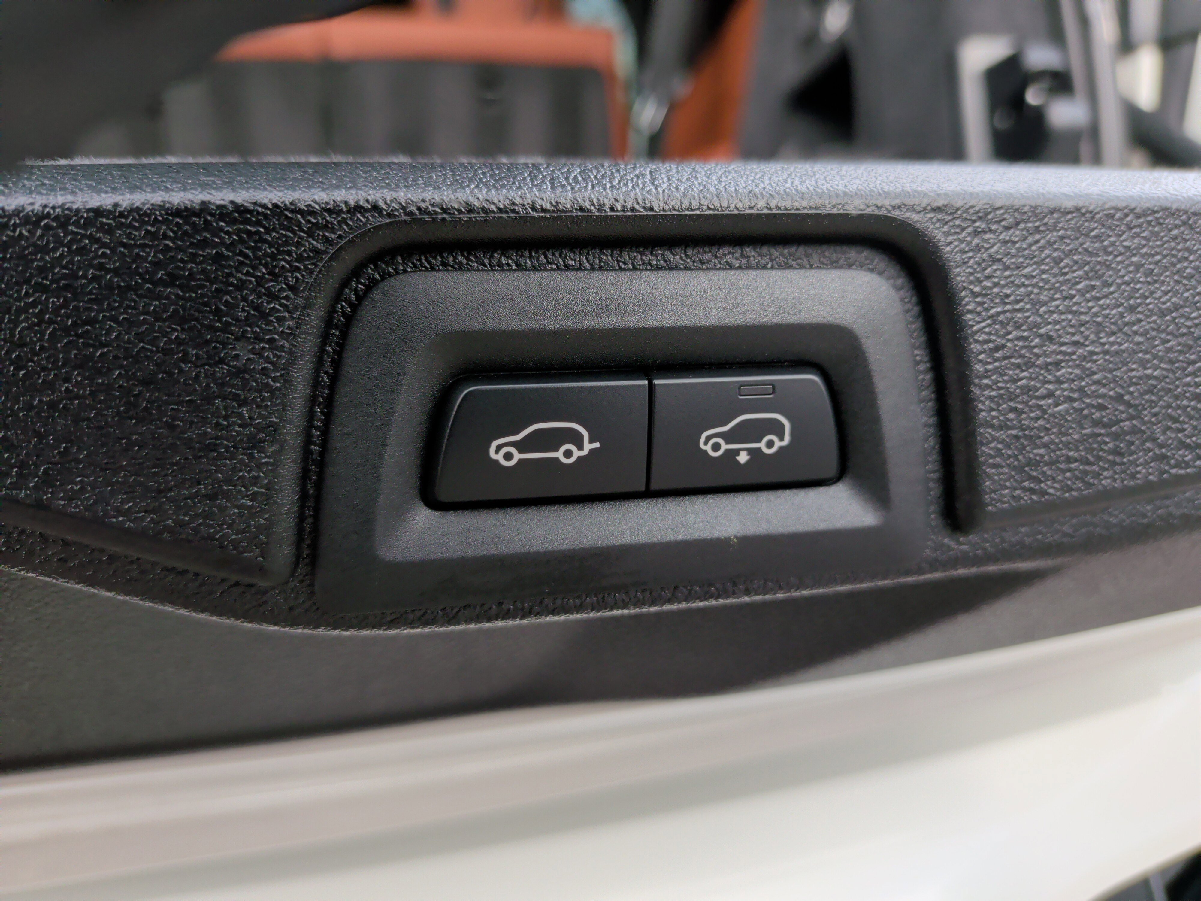 Certified 2024 BMW X7 xDrive40i w/ M Sport Package image 49