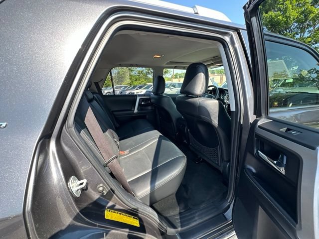 Used 2020 Toyota 4Runner Limited AWD/4WD image 17