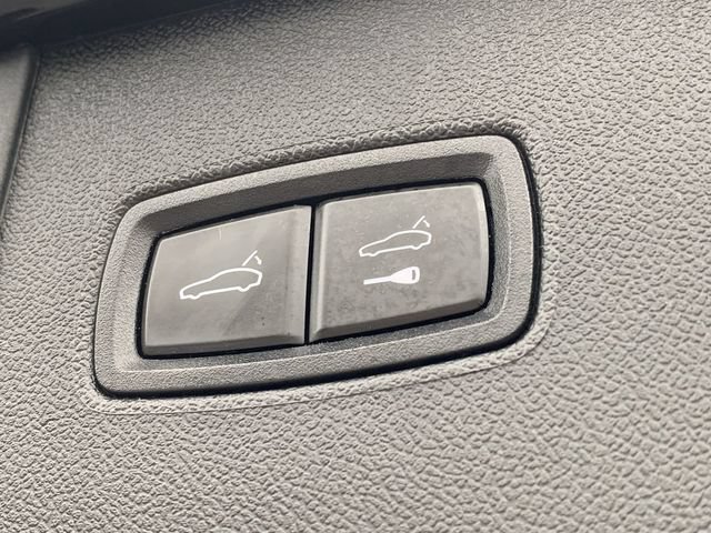 Used 2019 Porsche Cayenne Turbo AWD/4WD image 39