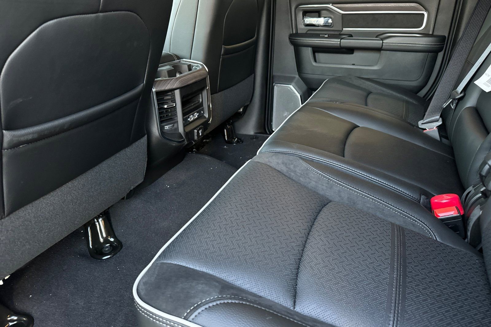 Used 2026 RAM 2500 Laramie image 14