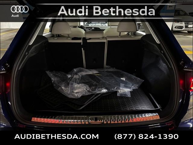 Used 2025 Audi Q3 2.0T Premium w/ Convenience Package image 10