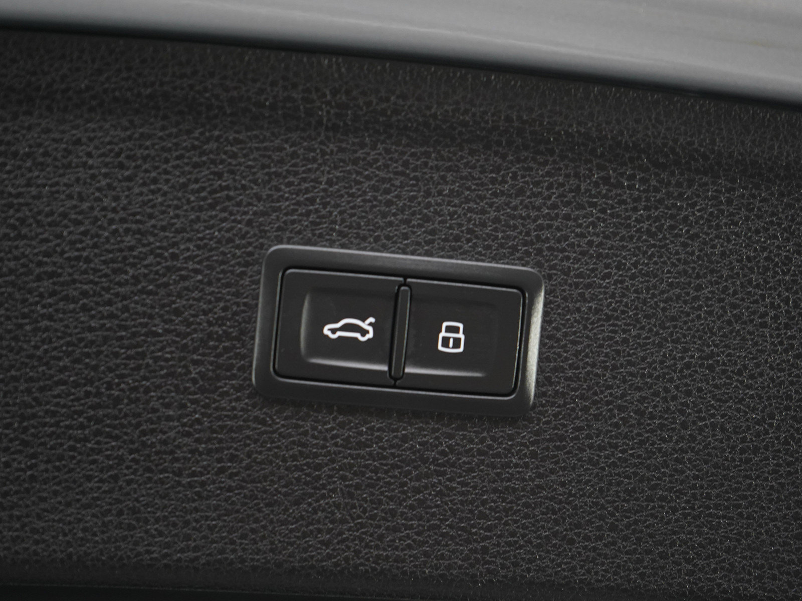 Used 2023 Audi SQ5 Premium Plus AWD/4WD image 17
