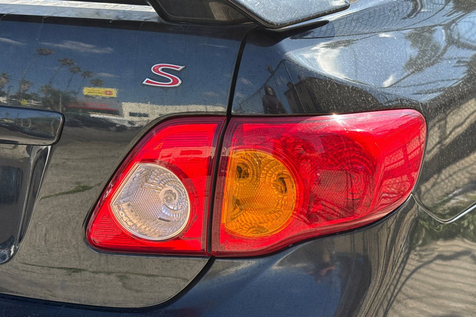 Used 2009 Toyota Corolla S FWD image 7