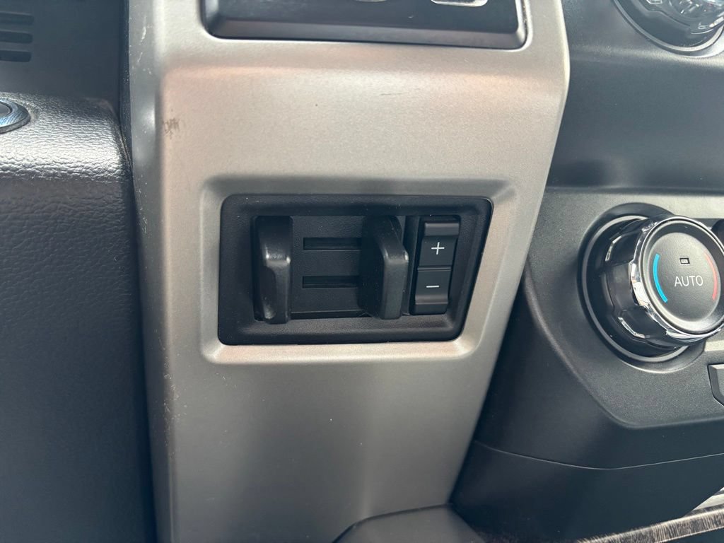 Used 2019 Ford F250 Lariat w/ Lariat Ultimate Package AWD/4WD image 26
