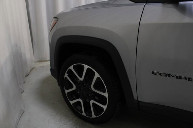 Used 2021 Jeep Compass Limited w/ Sun and Sound Group AWD/4WD image 31