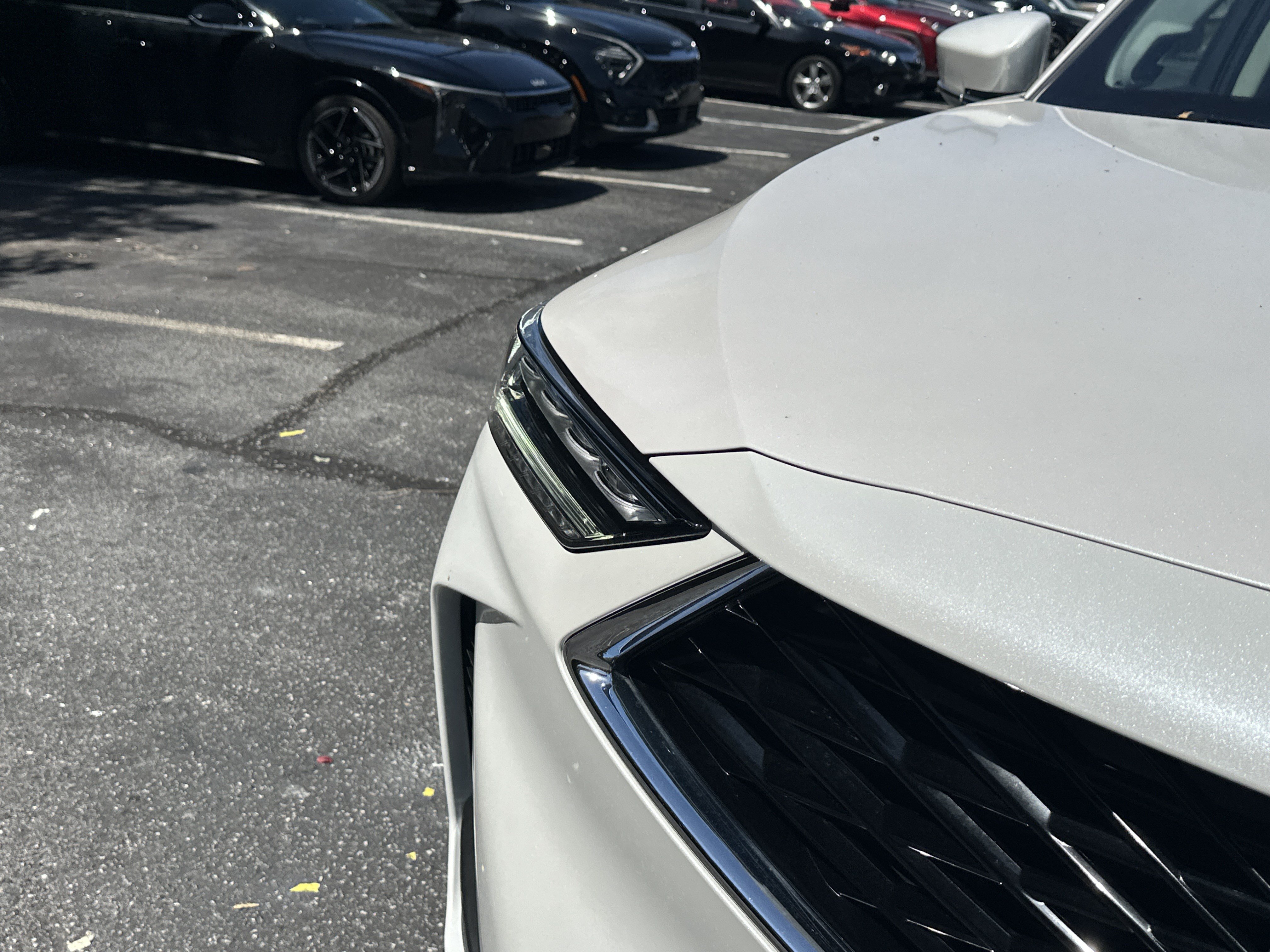 Certified 2026 Acura MDX w/ Technology Package FWD image 12