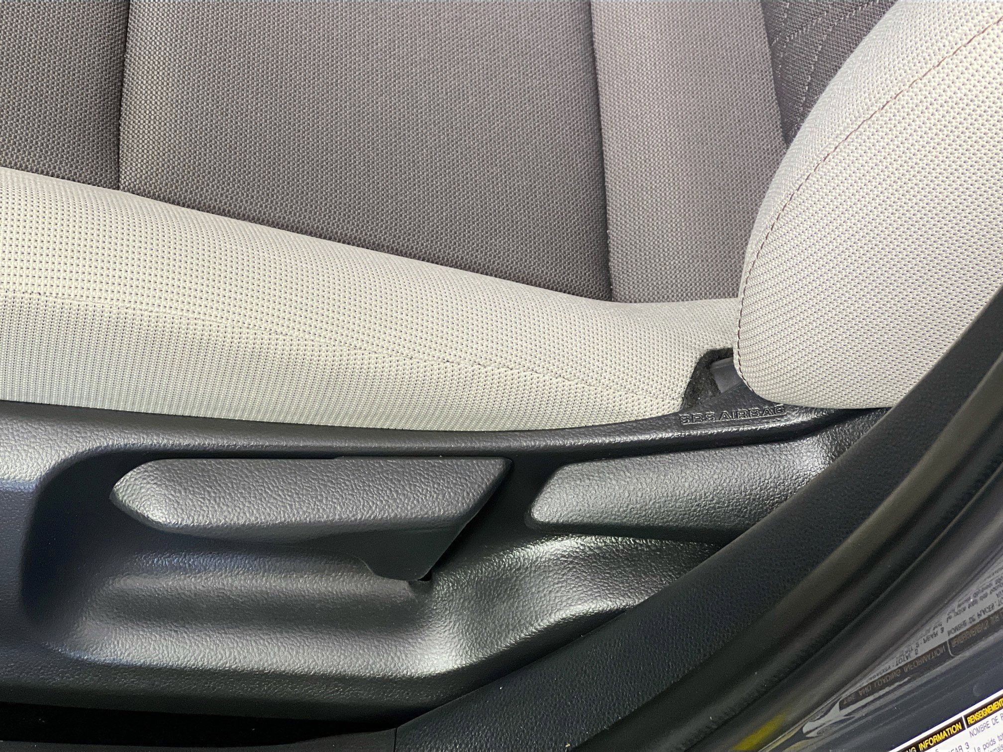 Used 2023 Toyota Corolla LE image 15