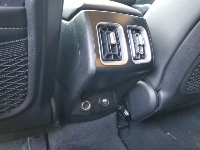 Used 2023 Kia Sorento S image 15