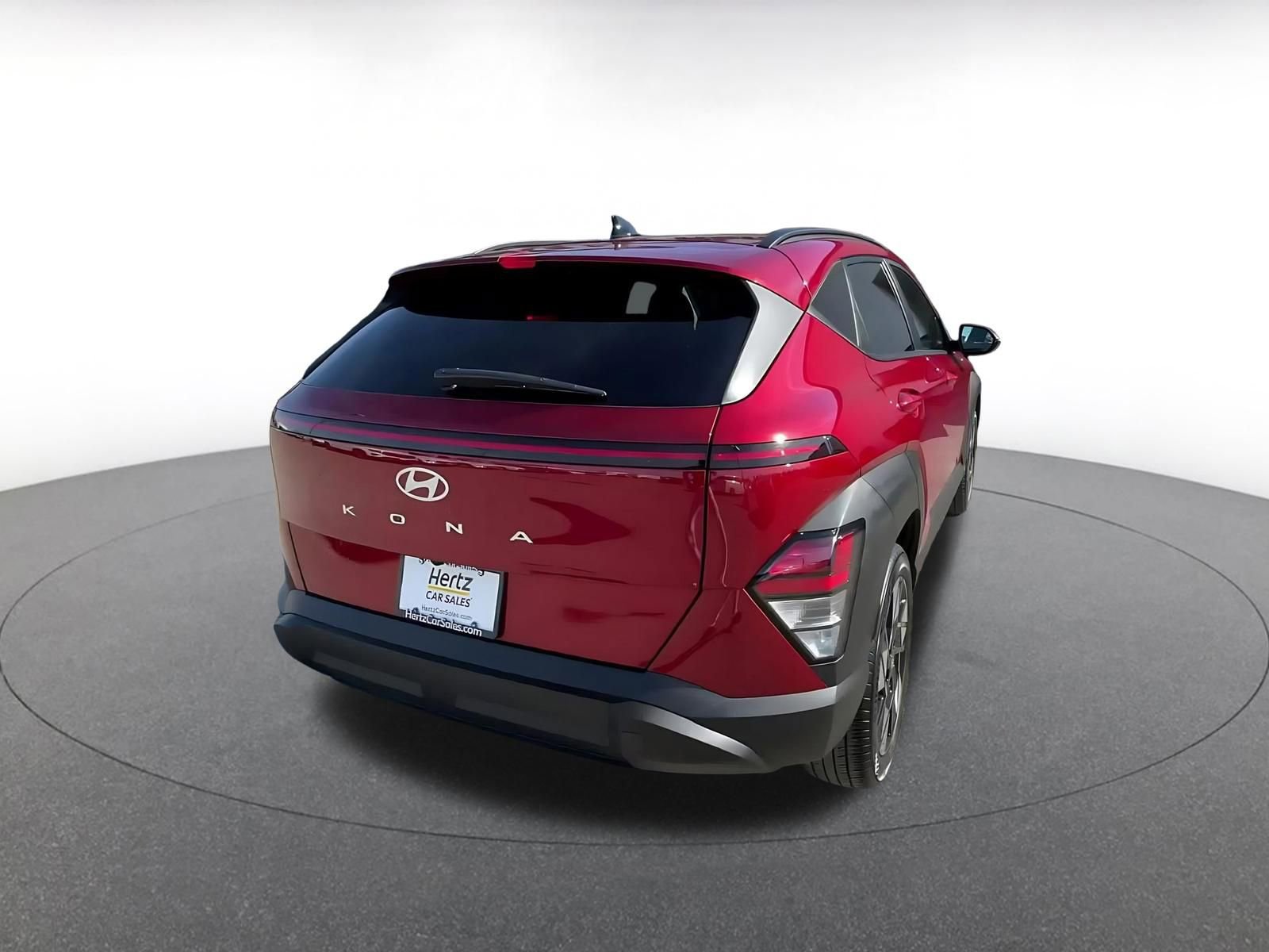 Used 2025 Hyundai Kona SEL FWD image 12