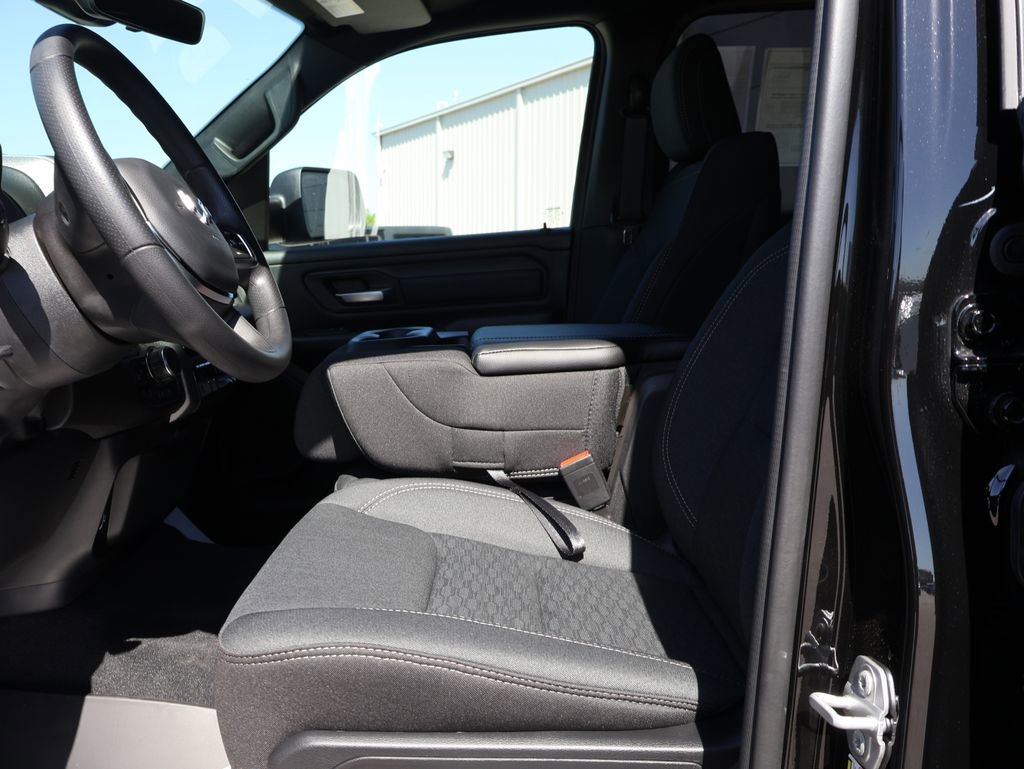 New 2026 RAM 1500 Classic Warlock AWD/4WD image 22