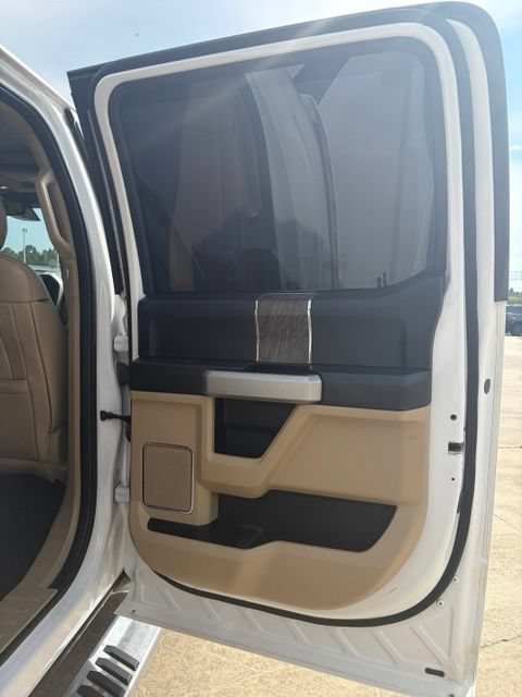 Used 2019 Ford F350 Lariat w/ Lariat Ultimate Package AWD/4WD image 15