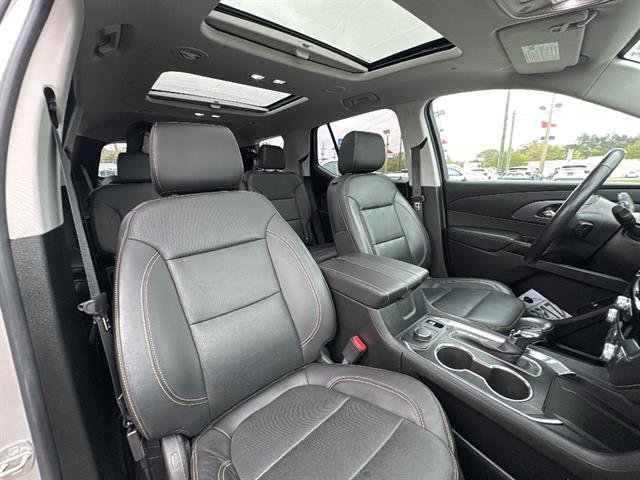 Used 2021 Chevrolet Traverse Premier image 11