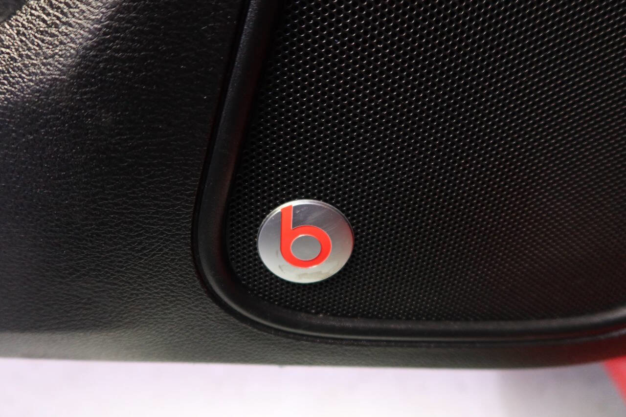 Used 2017 Dodge Charger SXT w/ Rallye Group image 29