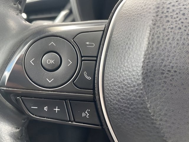 Used 2023 Toyota Corolla Cross XLE w/ Convenience Package image 22