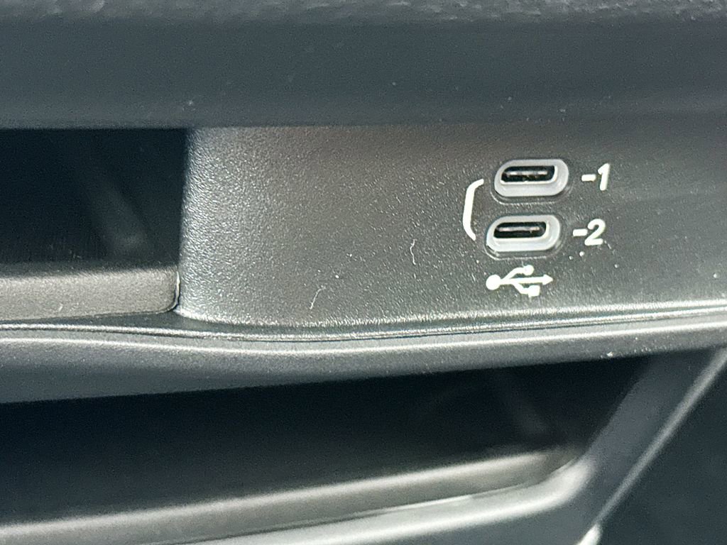 New 2026 Chrysler Pacifica Select FWD image 21