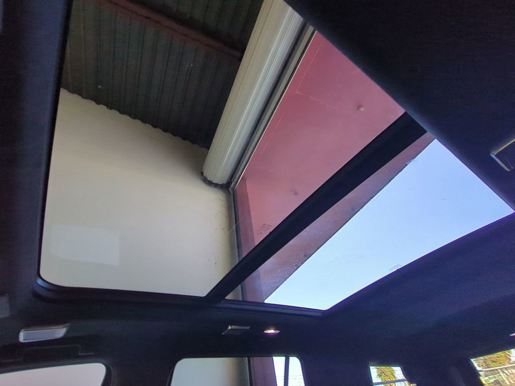 Used 2023 Cadillac Escalade Sport Platinum image 25