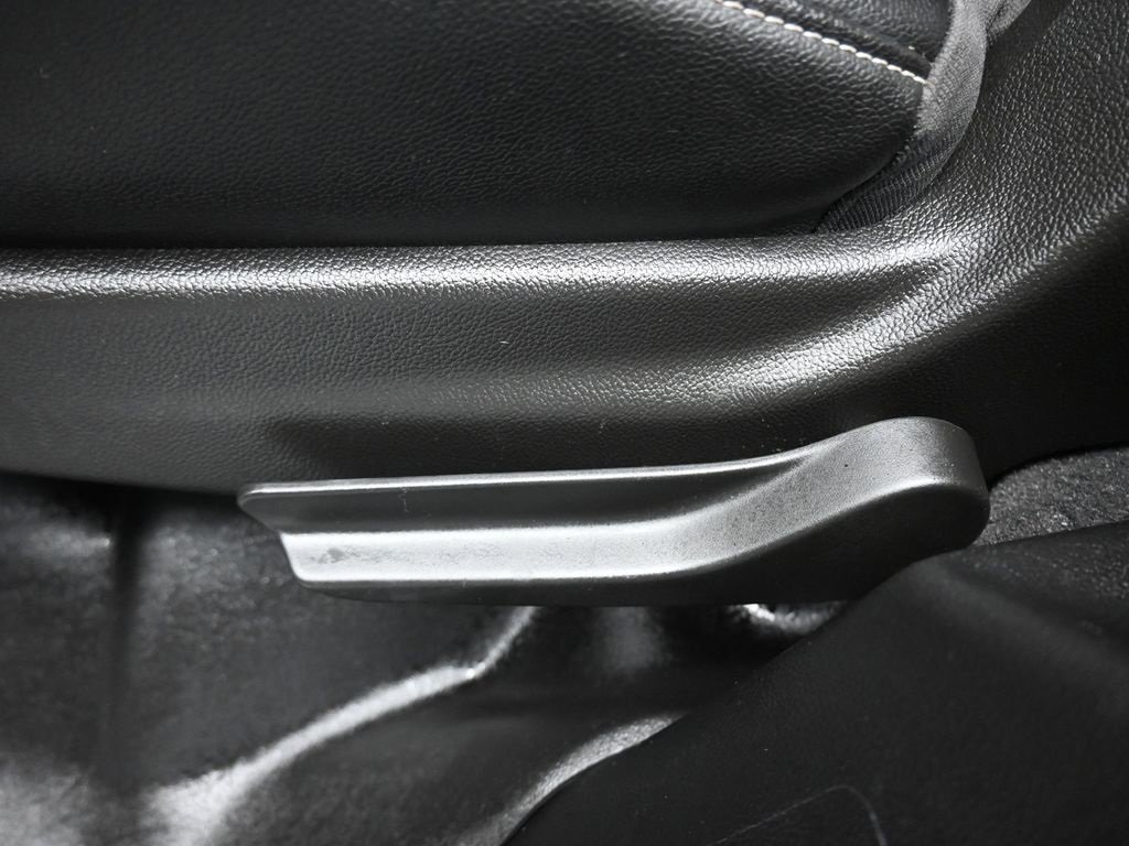 Used 2020 Chevrolet Tahoe LT image 34