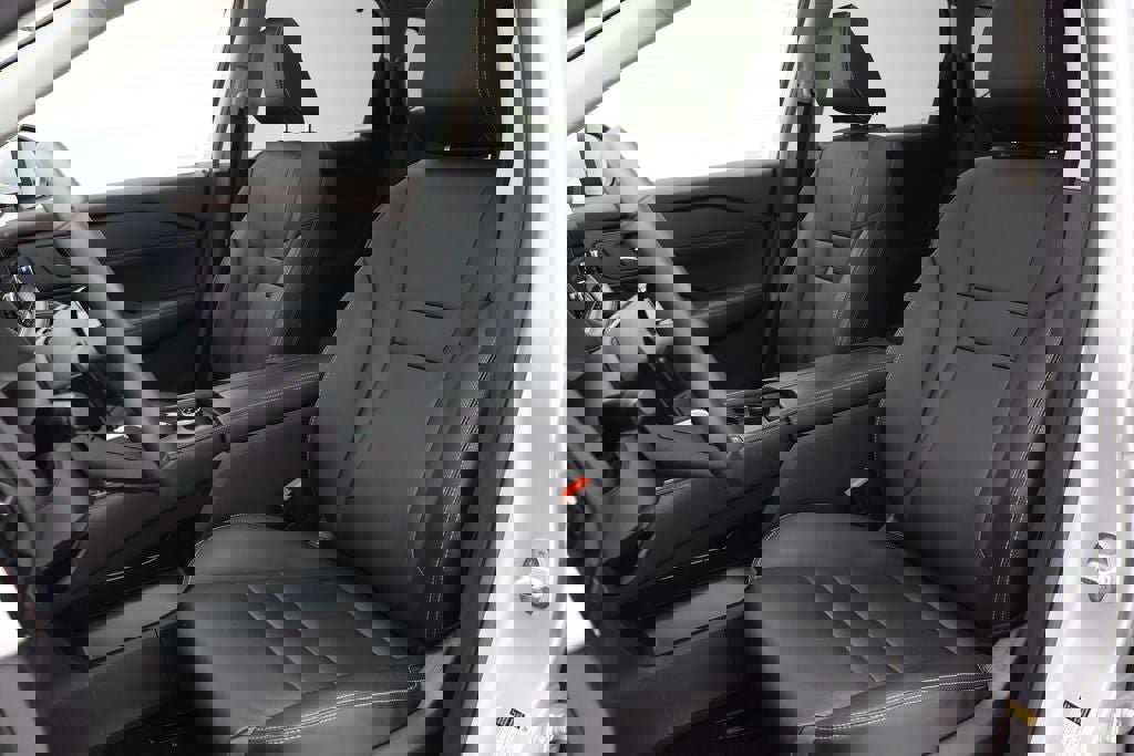 Used 2023 Nissan Rogue SL w/ SL Premium Package image 16