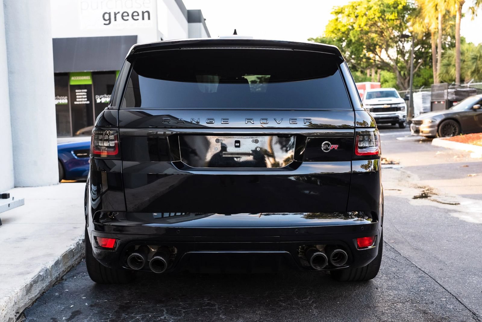 Used 2021 Land Rover Range Rover Sport SVR Carbon Edition AWD/4WD image 8