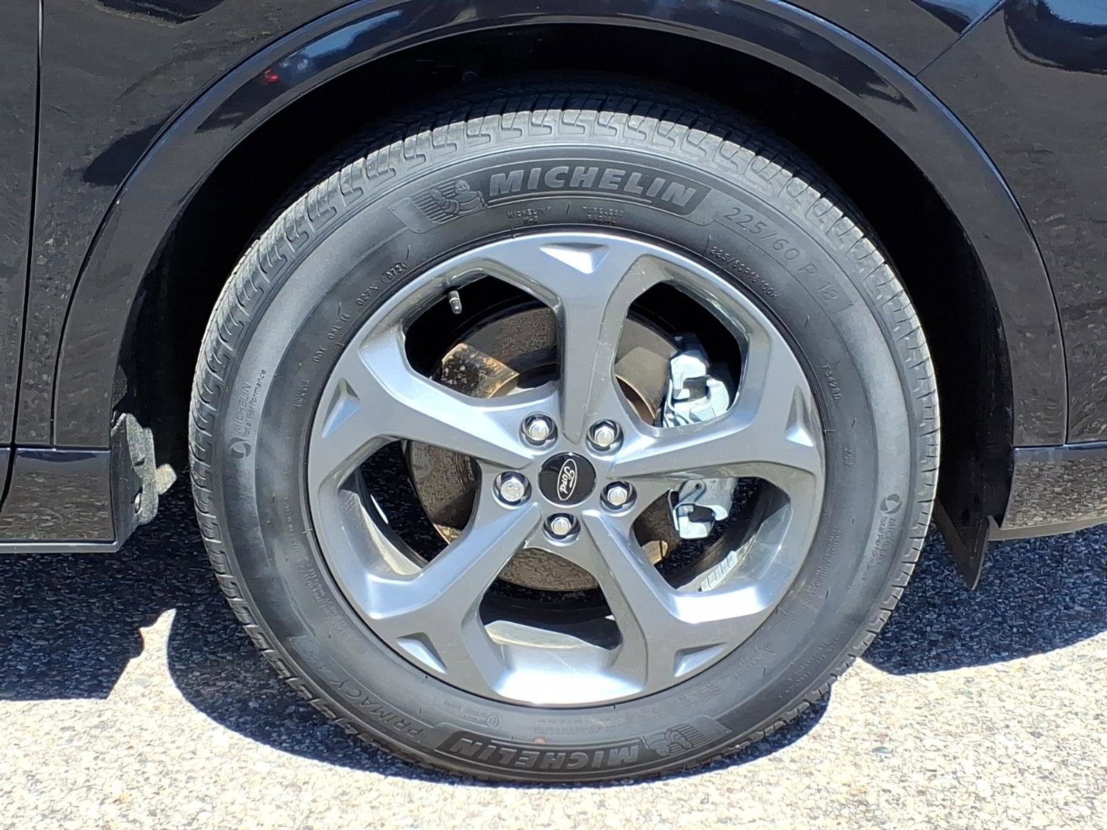 Used 2024 Ford Escape ST-Line w/ Tech Pack #1 AWD/4WD image 10
