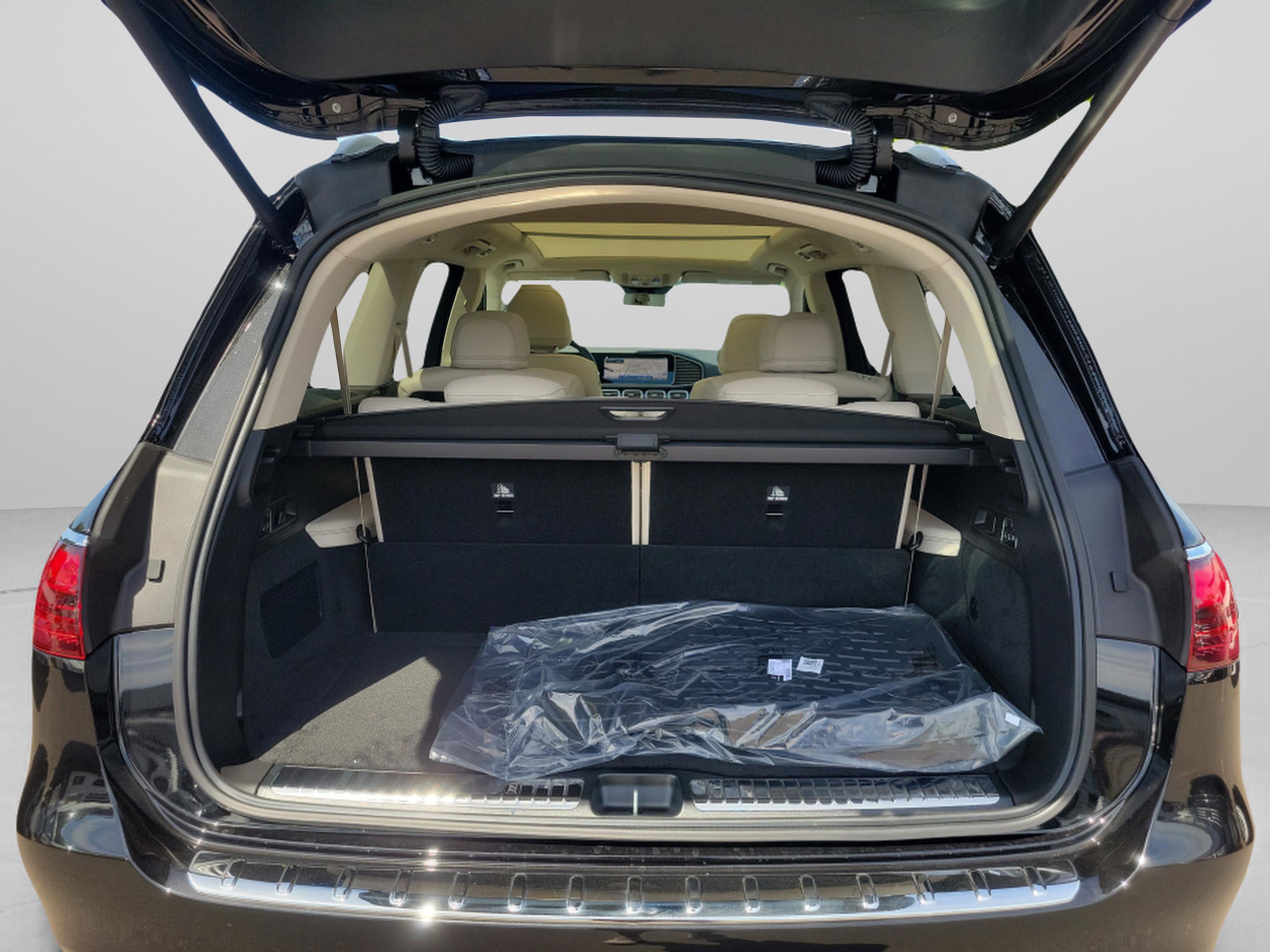 New 2026 Mercedes-Benz GLS 450 4MATIC image 5