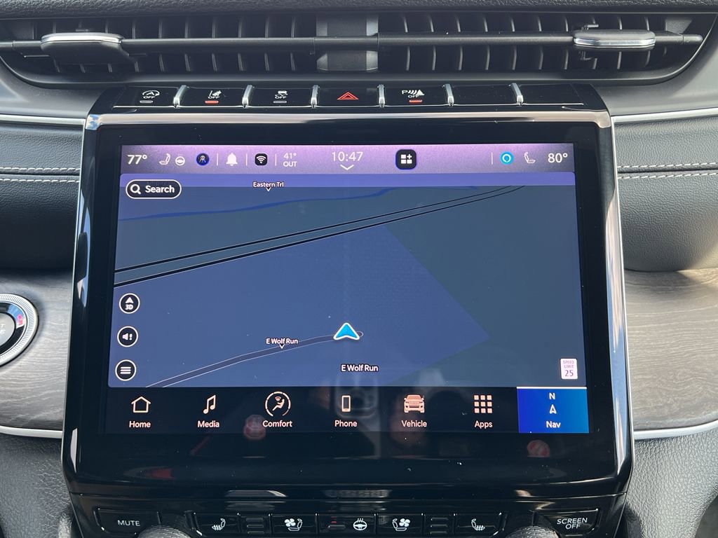 Used 2024 Jeep Grand Cherokee Limited w/ Luxury Tech Group II image 24